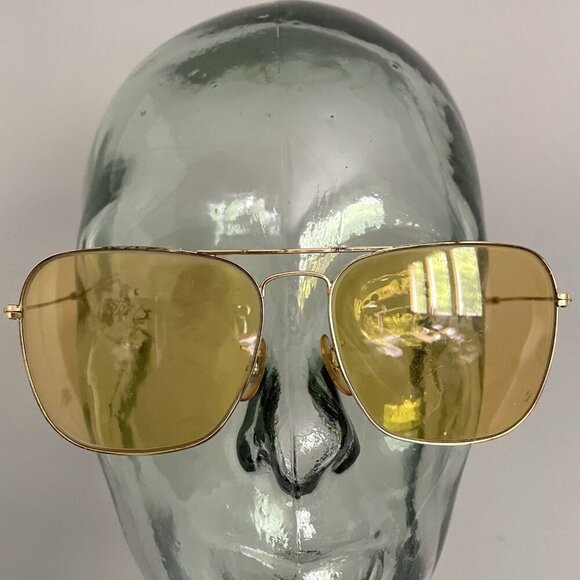 Vintage 60s/70s Bausch & Lomb Ambermatic Yellow Sunglasses - 58mm, etched lenses - Picture 3 of 14